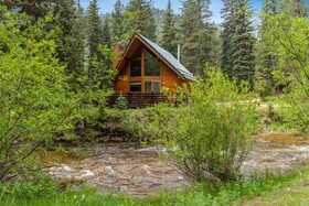 Ponderosa Lodge
