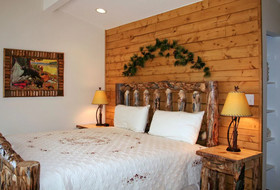 Rocky Mountain Retreat by Rocky Mountain Resorts