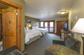 Silver Moon Inn