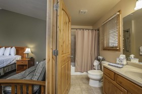 Silver Moon Inn