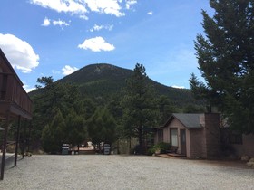 Skyline Cottages