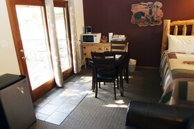 Sunnyside Knoll 12