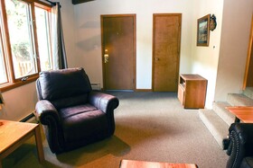Sunnyside Knoll 16