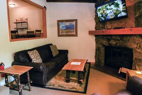 Sunnyside Knoll 16