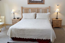 Sunnyside Knoll 18