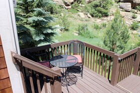 Sunnyside Knoll 18