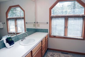 Sunnyside Knoll 7