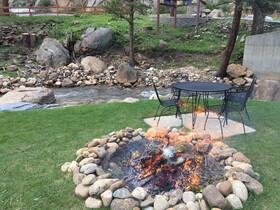 The 4 Seasons Inn