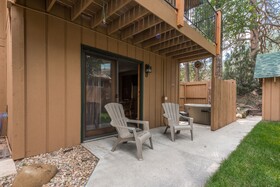 The 4 Seasons Inn