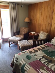 The 4 Seasons Inn