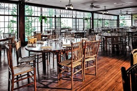 The Historic Crags Lodge