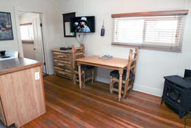 Triple R Cottages
