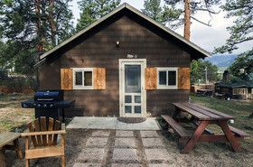 Triple R Cottages