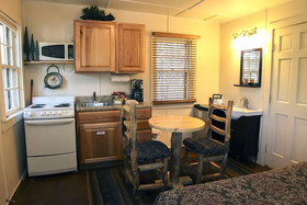 Triple R Cottages