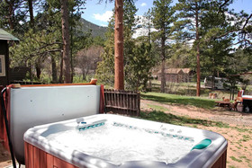 Triple R Cottages