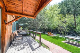 Colorado Bear Creek Cabins
