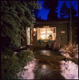 Highland Haven Creekside Inn