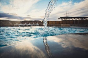 Desert Reef Hot Springs
