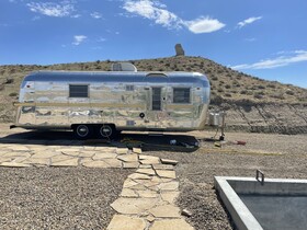 Desert Reef Hot Springs