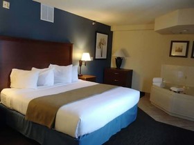 AmericInn by Wyndham Windsor Ft. Collins