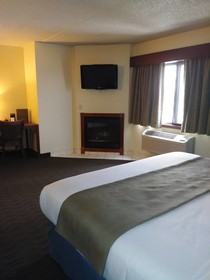 AmericInn by Wyndham Windsor Ft. Collins