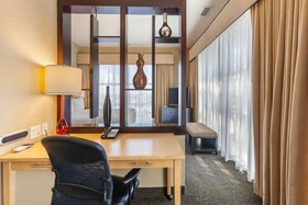Cambria Suites Fort Collins