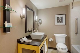 Cambria Suites Fort Collins