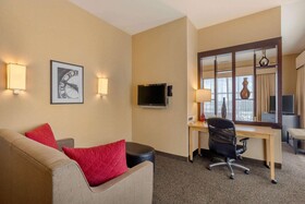 Cambria Suites Fort Collins