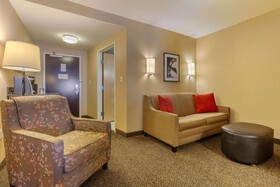 Cambria Suites Fort Collins