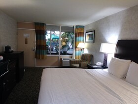 Clarion Inn