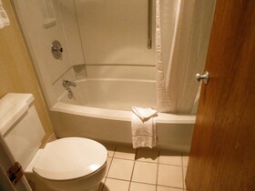 Clarion Inn