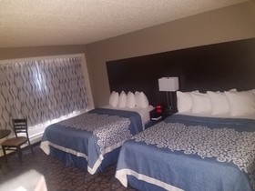 Days Inn by Wyndham Fort Collins