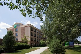 Holiday Inn Express & Suites Ft. Collins