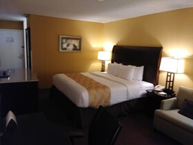 Quality Inn & Suites I-25 North