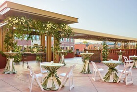 The Elizabeth Hotel