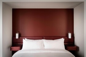 The Elizabeth Hotel
