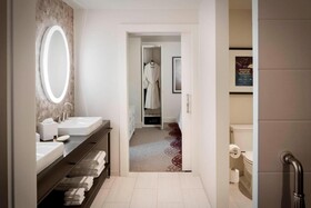 The Elizabeth Hotel