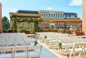 The Elizabeth Hotel