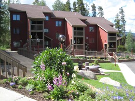 Indian Peaks Resort