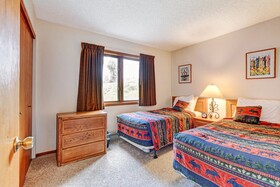 Indian Peaks Resort