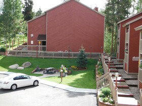 Indian Peaks Resort