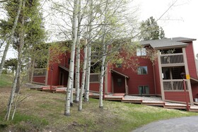 Indian Peaks Resort