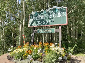Indian Peaks Resort