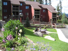 Indian Peaks Resort