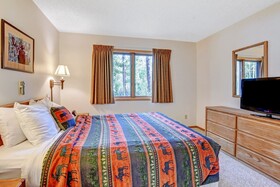 Indian Peaks Resort