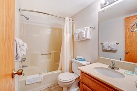 Indian Peaks Resort