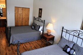 Foxpine Inn