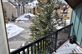 Foxpine Inn