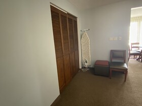 Snowshoe Motel