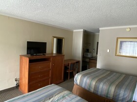 Snowshoe Motel
